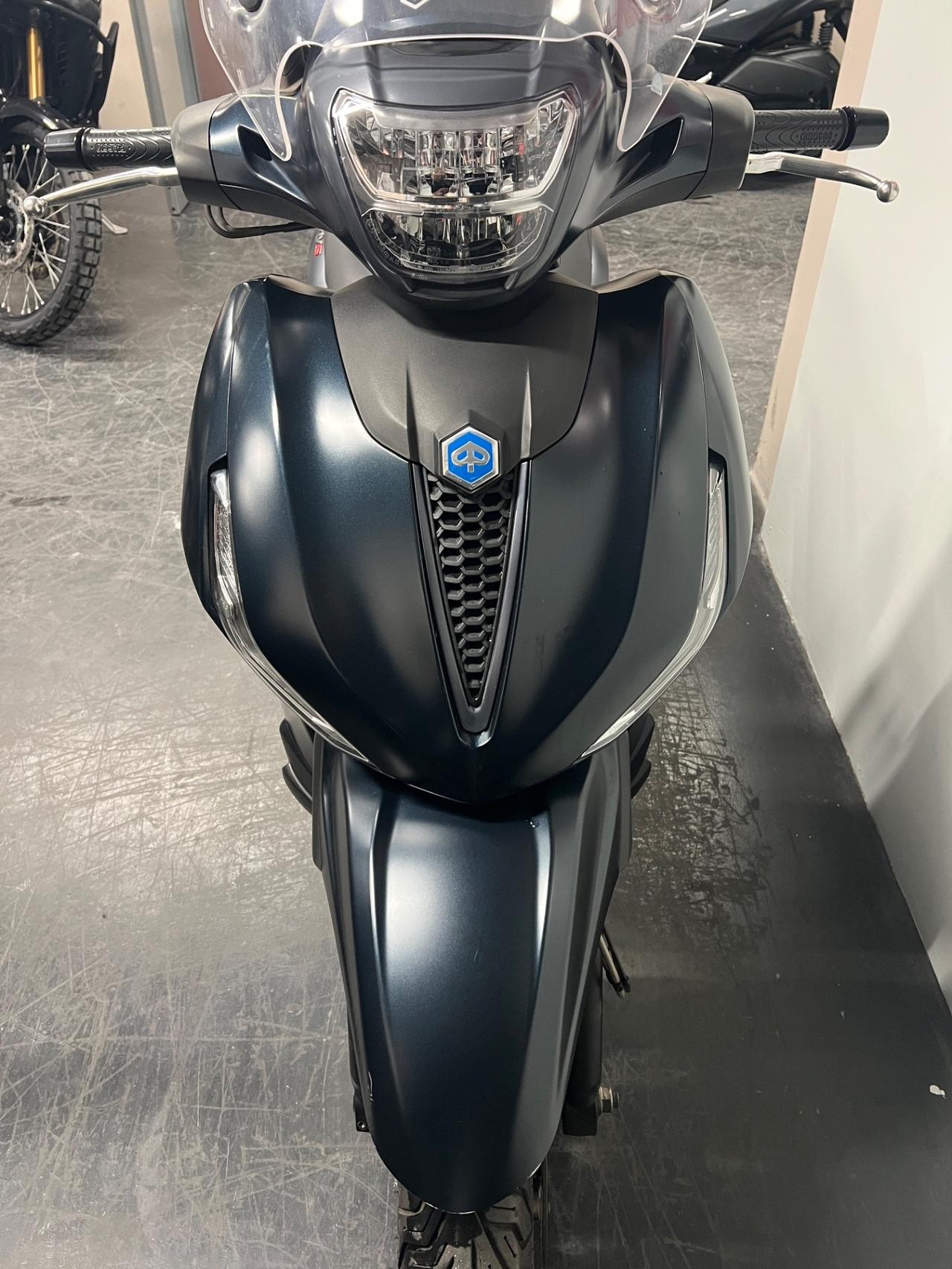 Piaggio Beverly 300 HP S