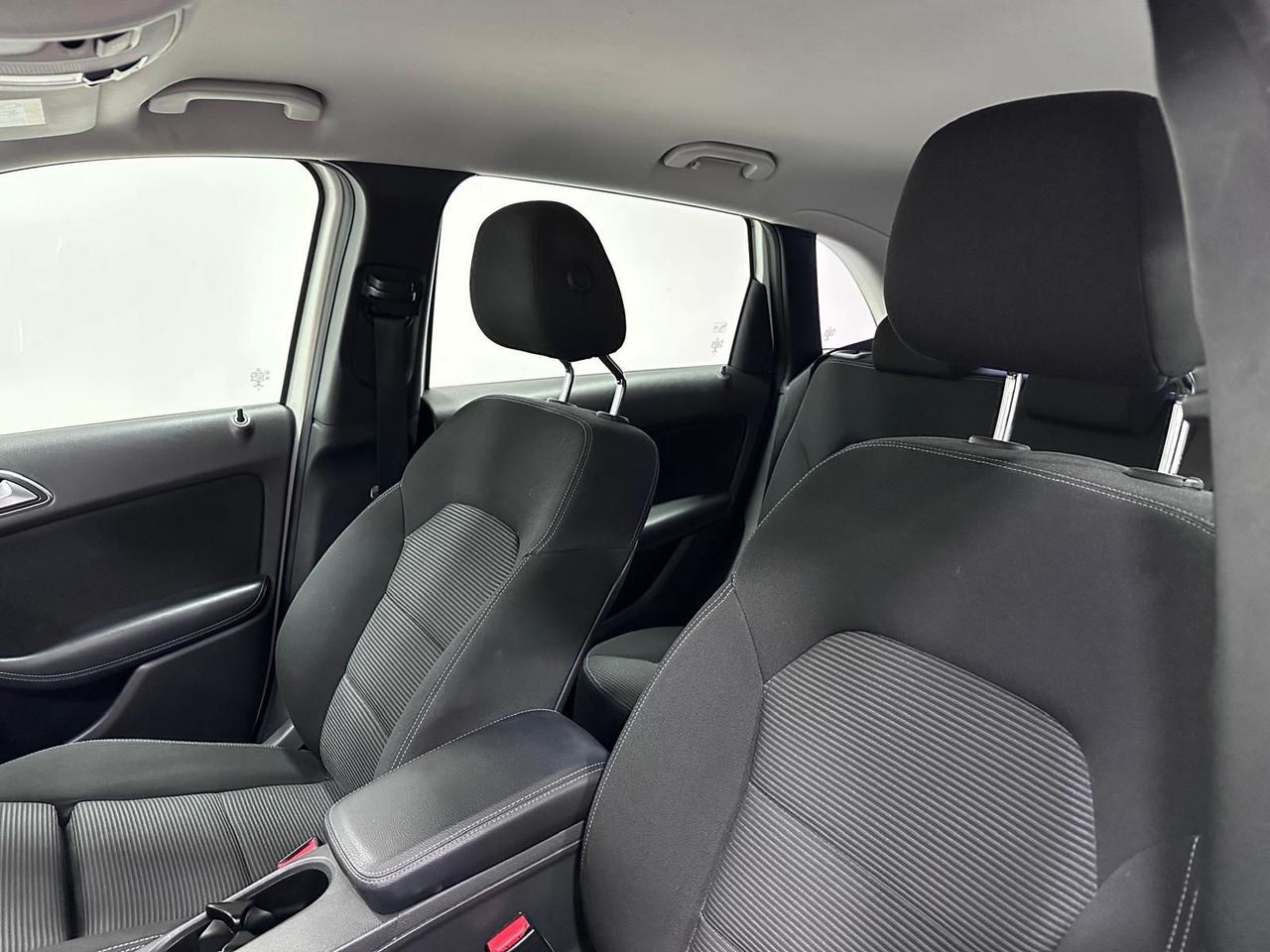 Mercedes-benz B 200 d Automatic -GARANTITA-LED-2018