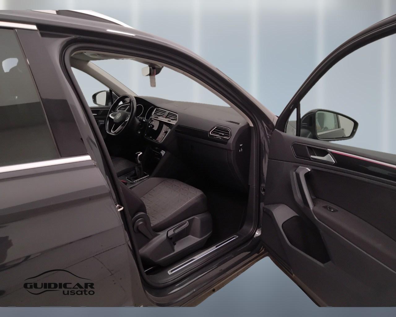 VOLKSWAGEN Tiguan II 2021 - Tiguan 2.0 tdi Life 122cv