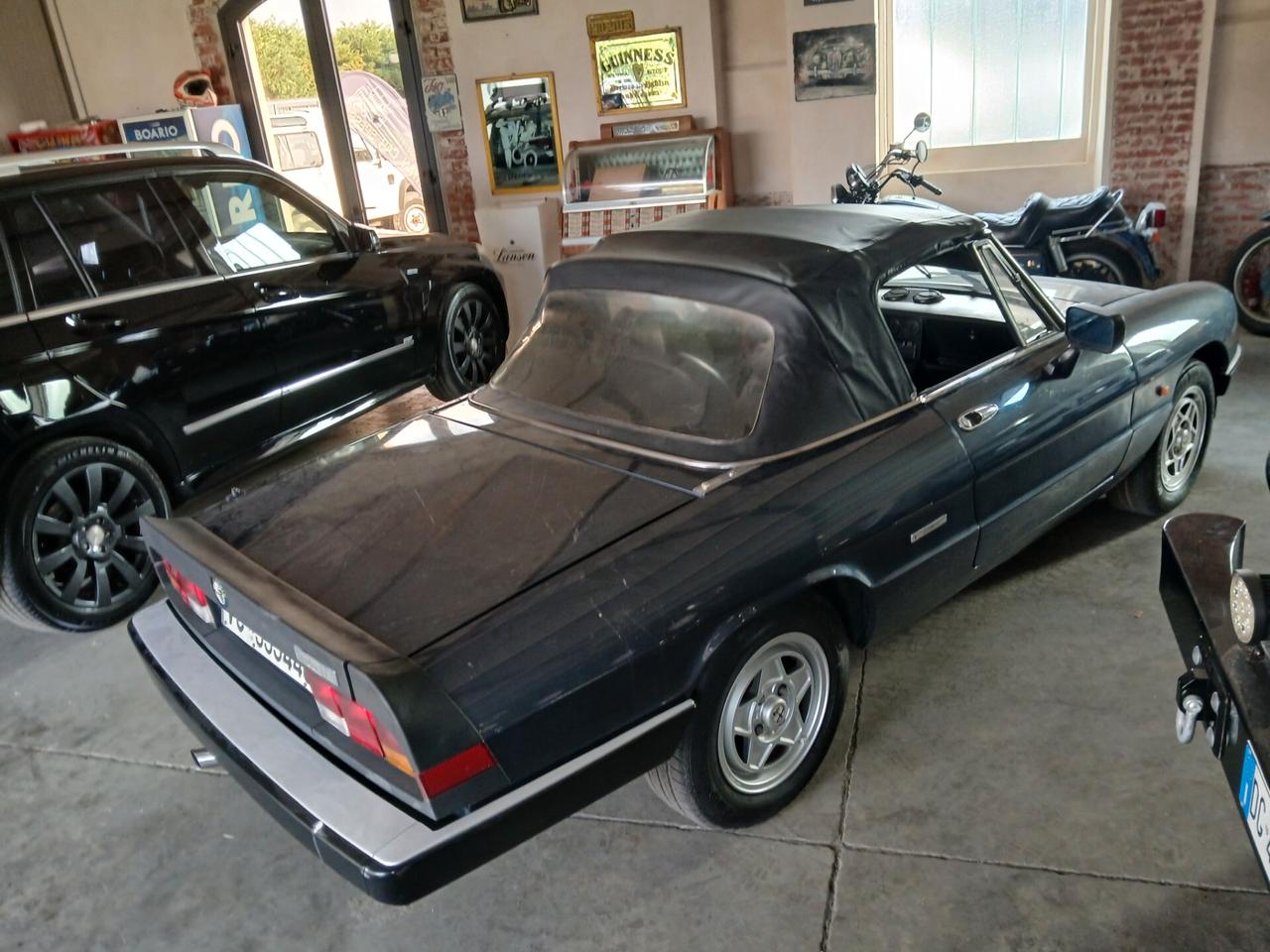 Alfa Romeo Spider 1.6