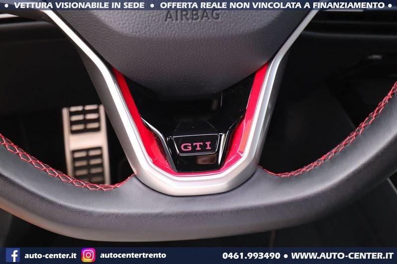Volkswagen Golf GTI 8 GTI DSG 2.0 TSI 5p