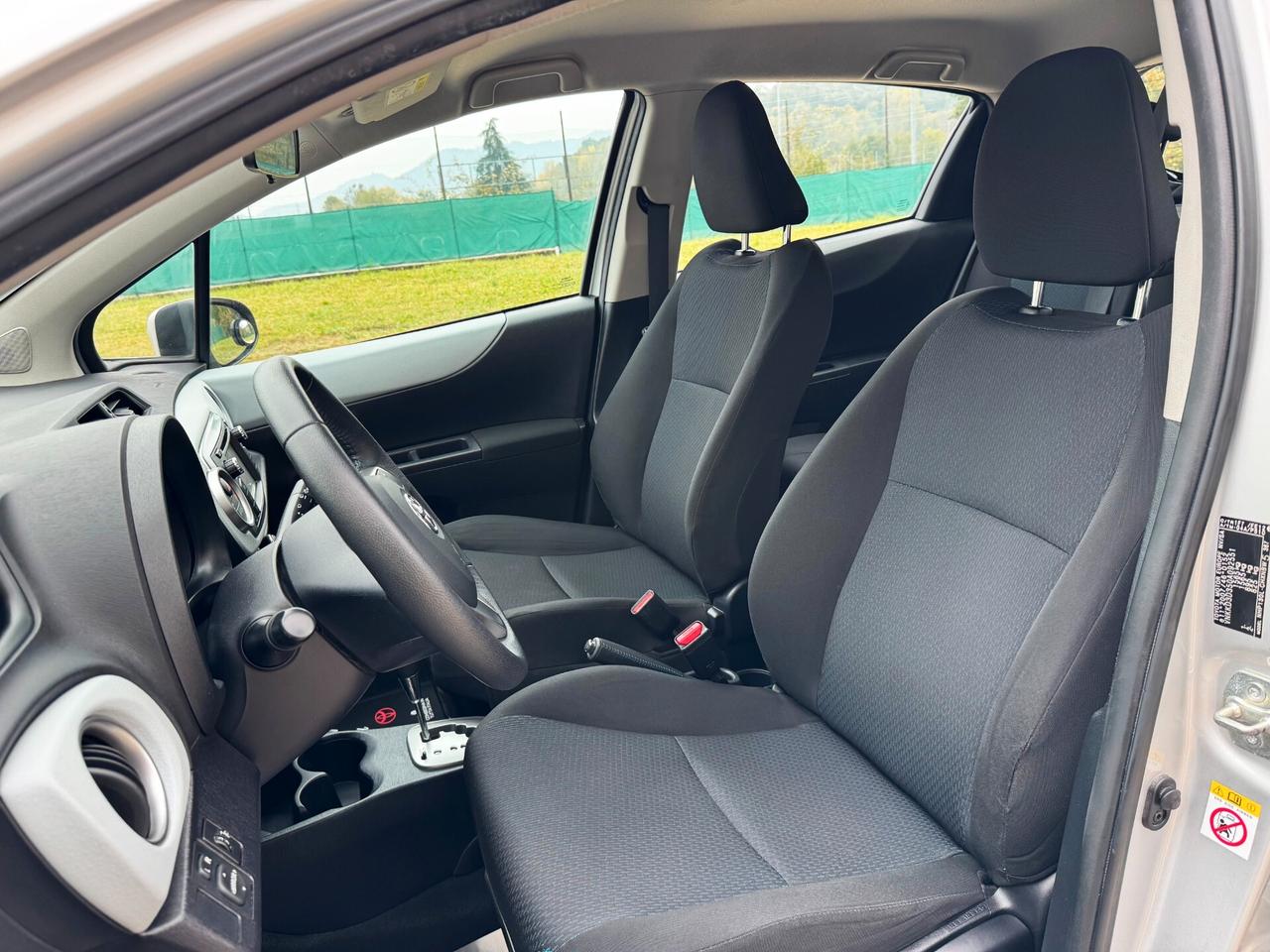 Toyota Yaris 5p 1.5h Hybrid 74cv Lounge+ | UNICO PROPRIETARIO