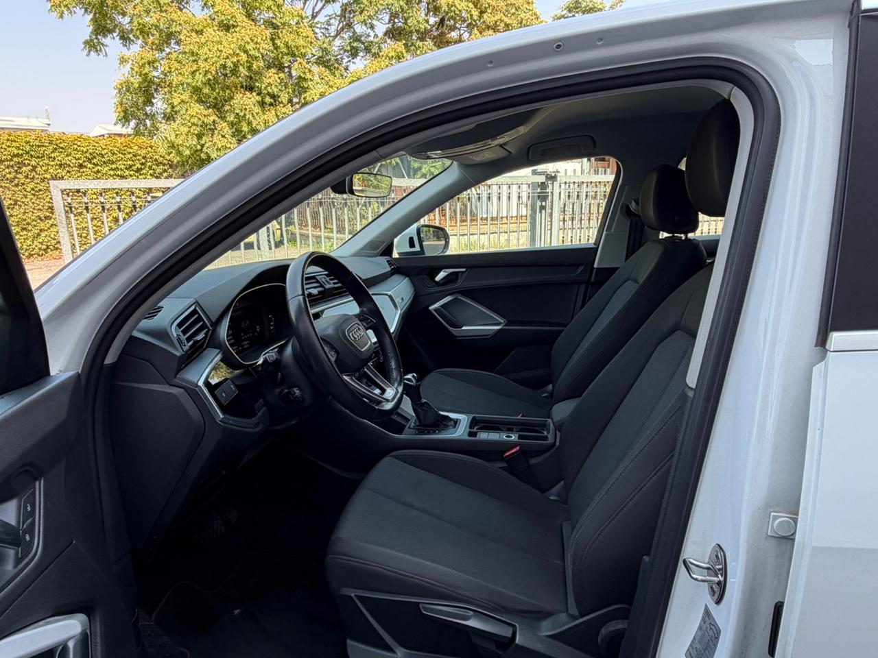 Audi Q3 SPB 35 TDI quattro S tronic Business Plus