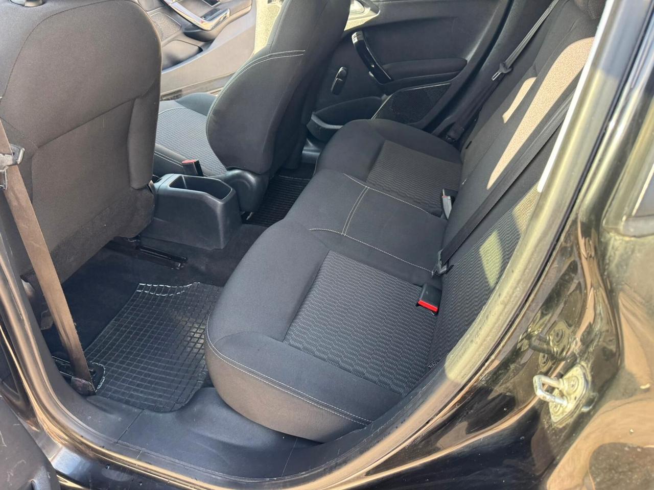 Peugeot 208 BlueHDi 75 Style