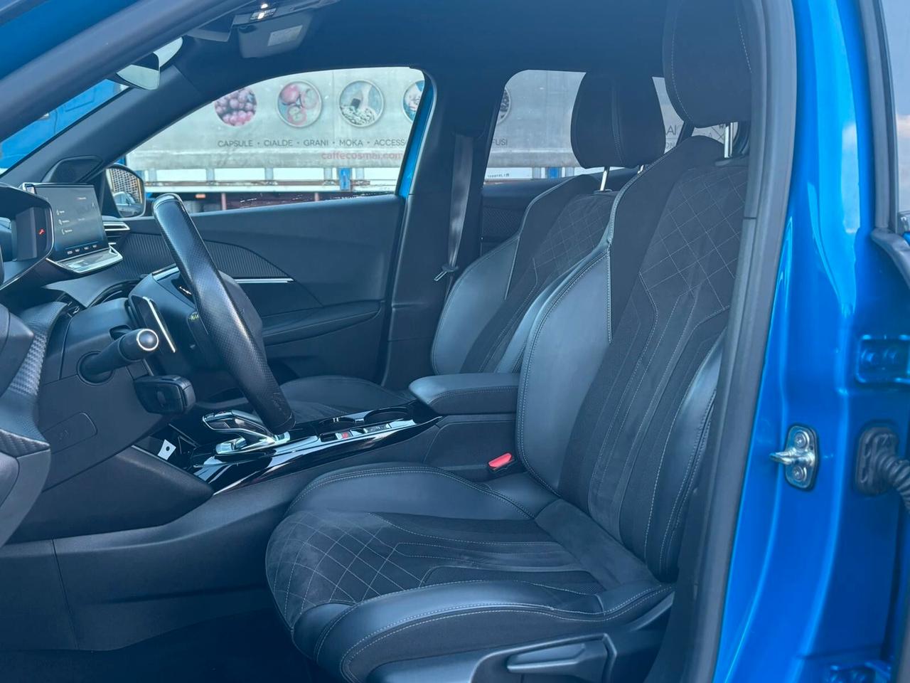 Peugeot 2008 BlueHDi 130 S&S EAT8 GT