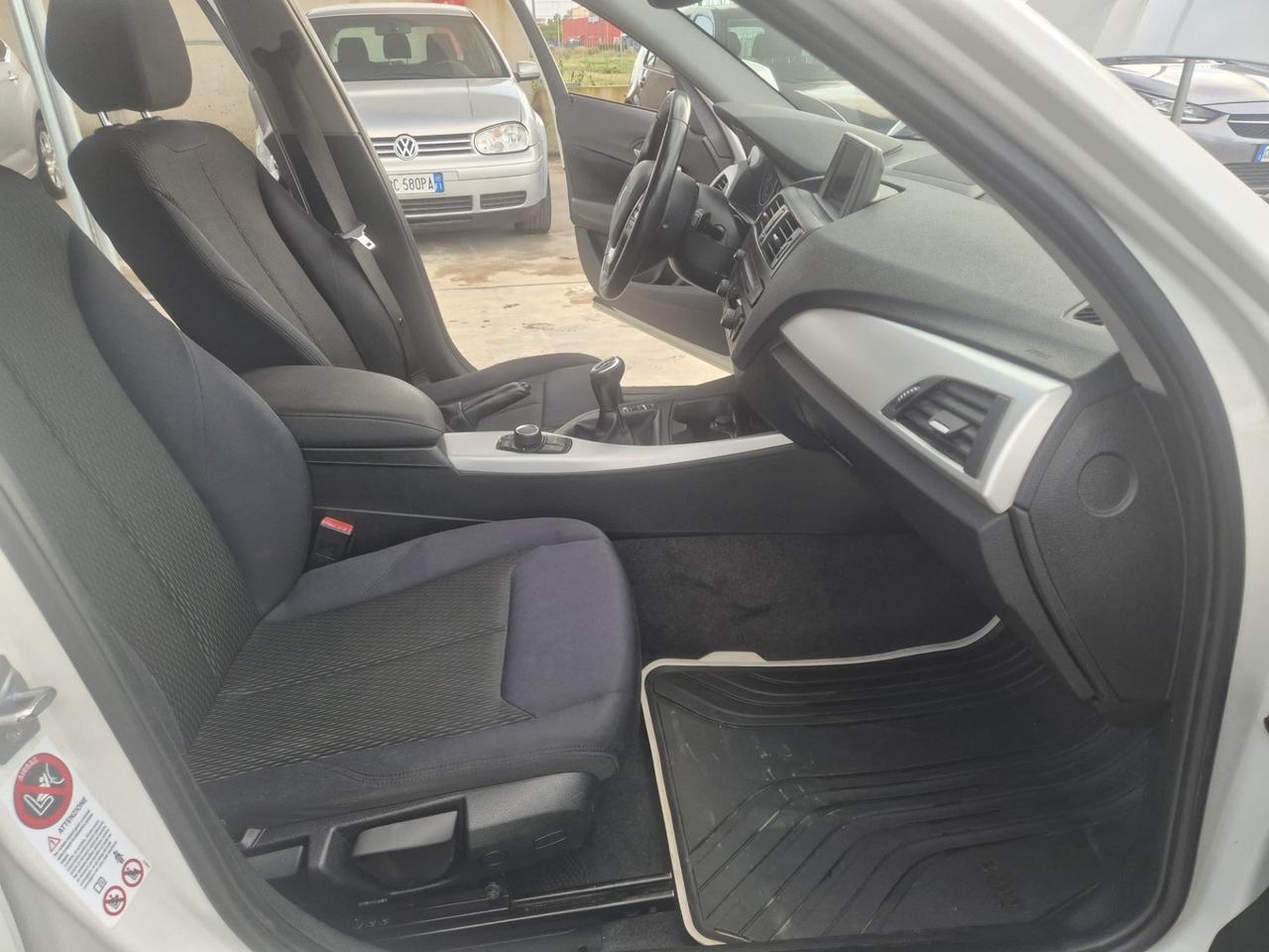 Bmw 116 116d 5p. Efficient Dynamics Urban