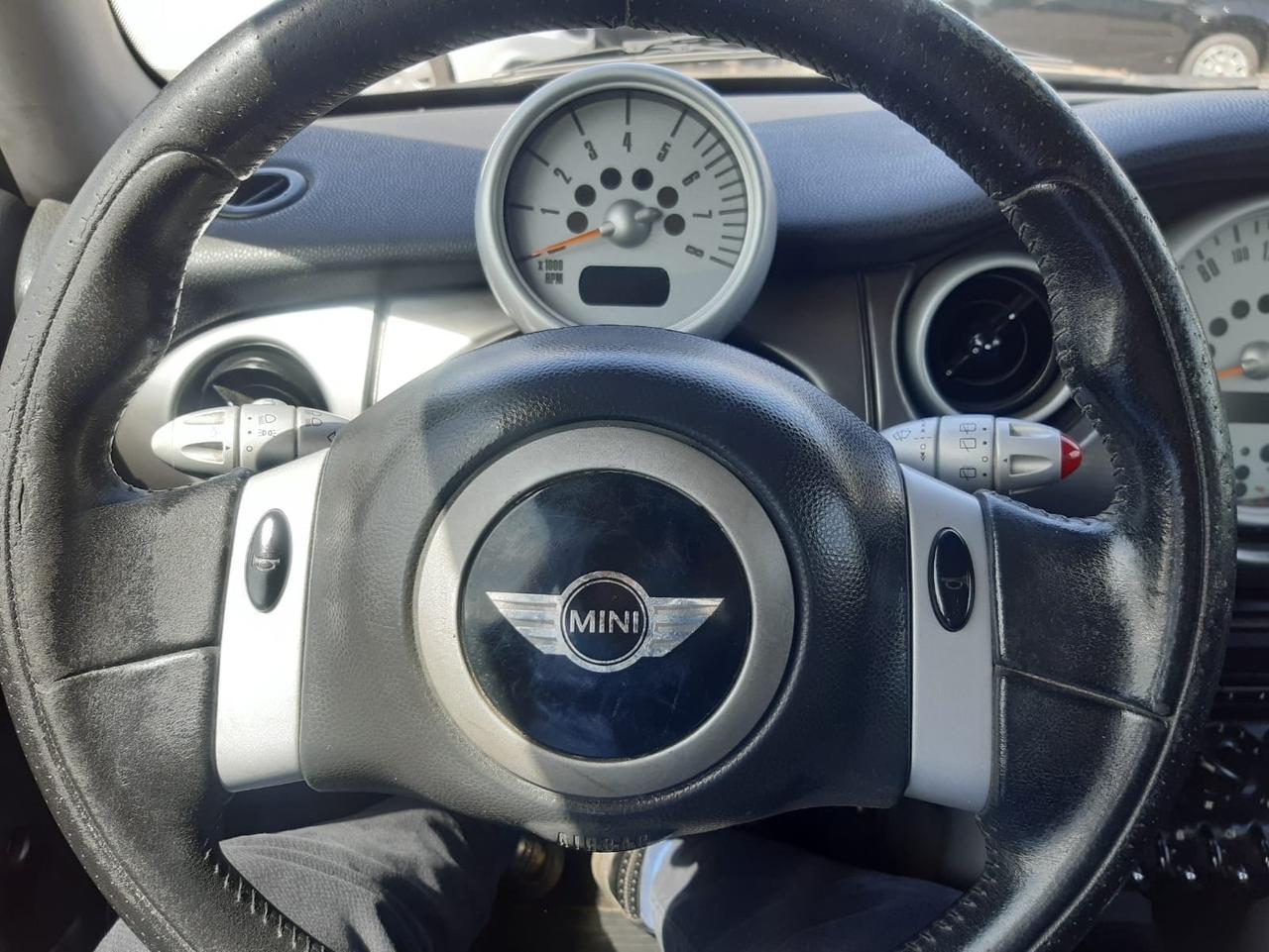 Mini Cooper 1.6 16V gpl*