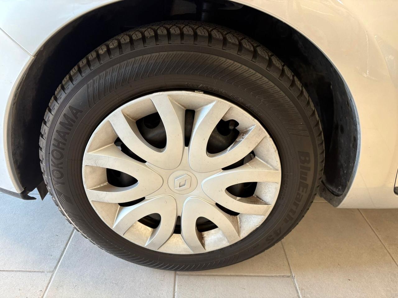 Renault Clio 1.2 75CV 5 porte Live