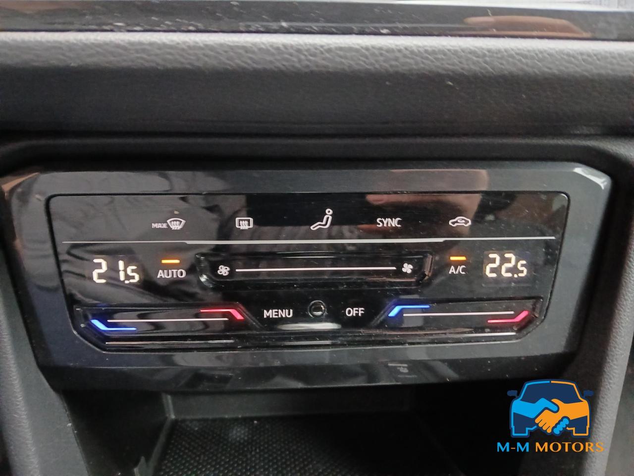 Volkswagen Tiguan 2.0 tdi R-Line 150cv dsg