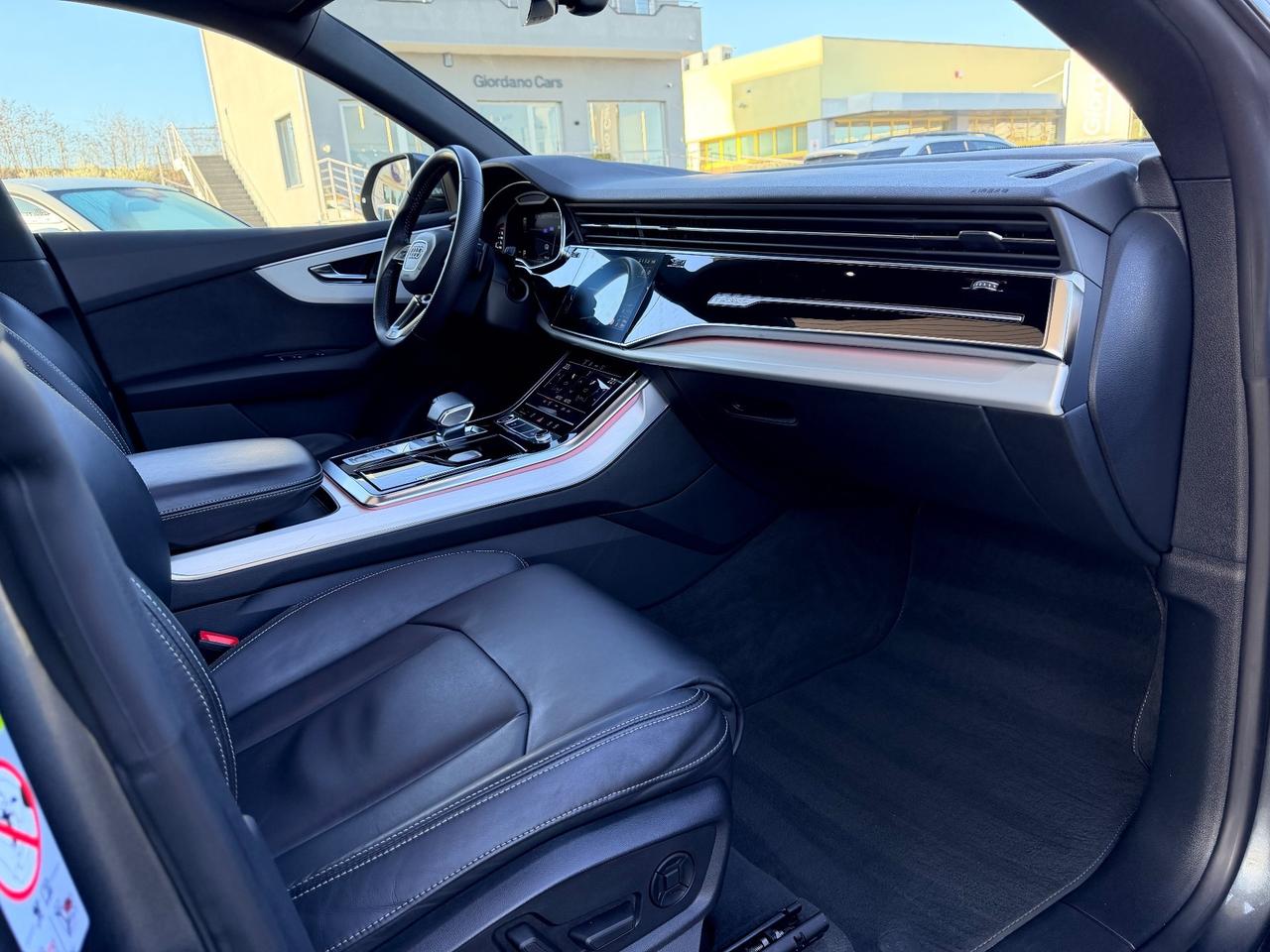 Audi Q8 45 TDI quattro 231cv s line no tasse