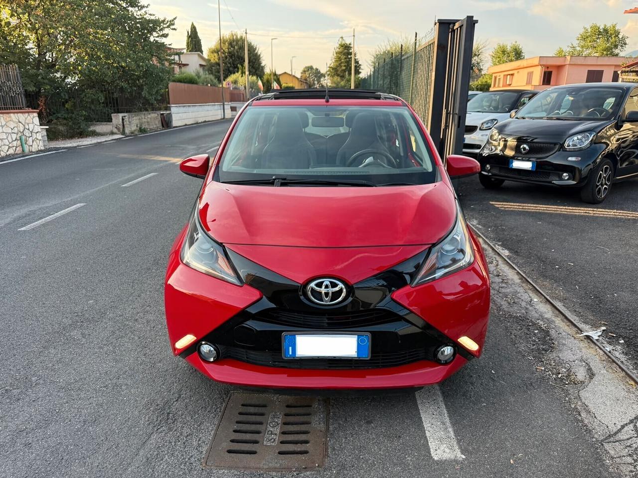 Toyota Aygo 1.0 5p - 70.000km GPL - Full opt - Tetto apribile - Superprezzo