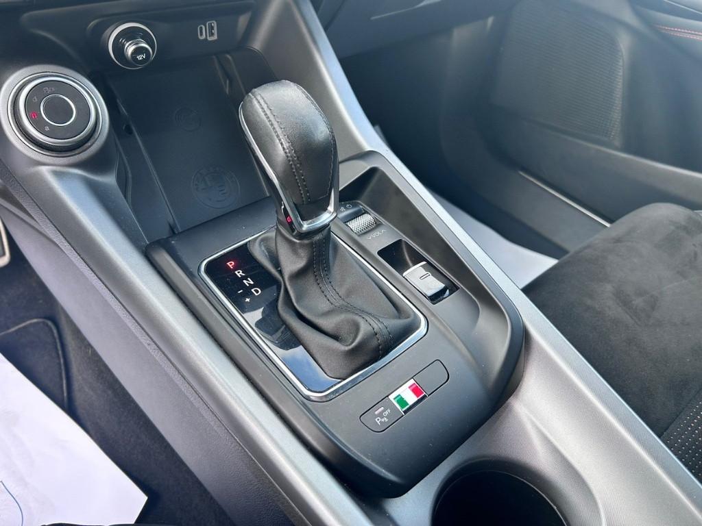 ALFA ROMEO Tonale - Tonale 1.5 hybrid Speciale 130cv tct7