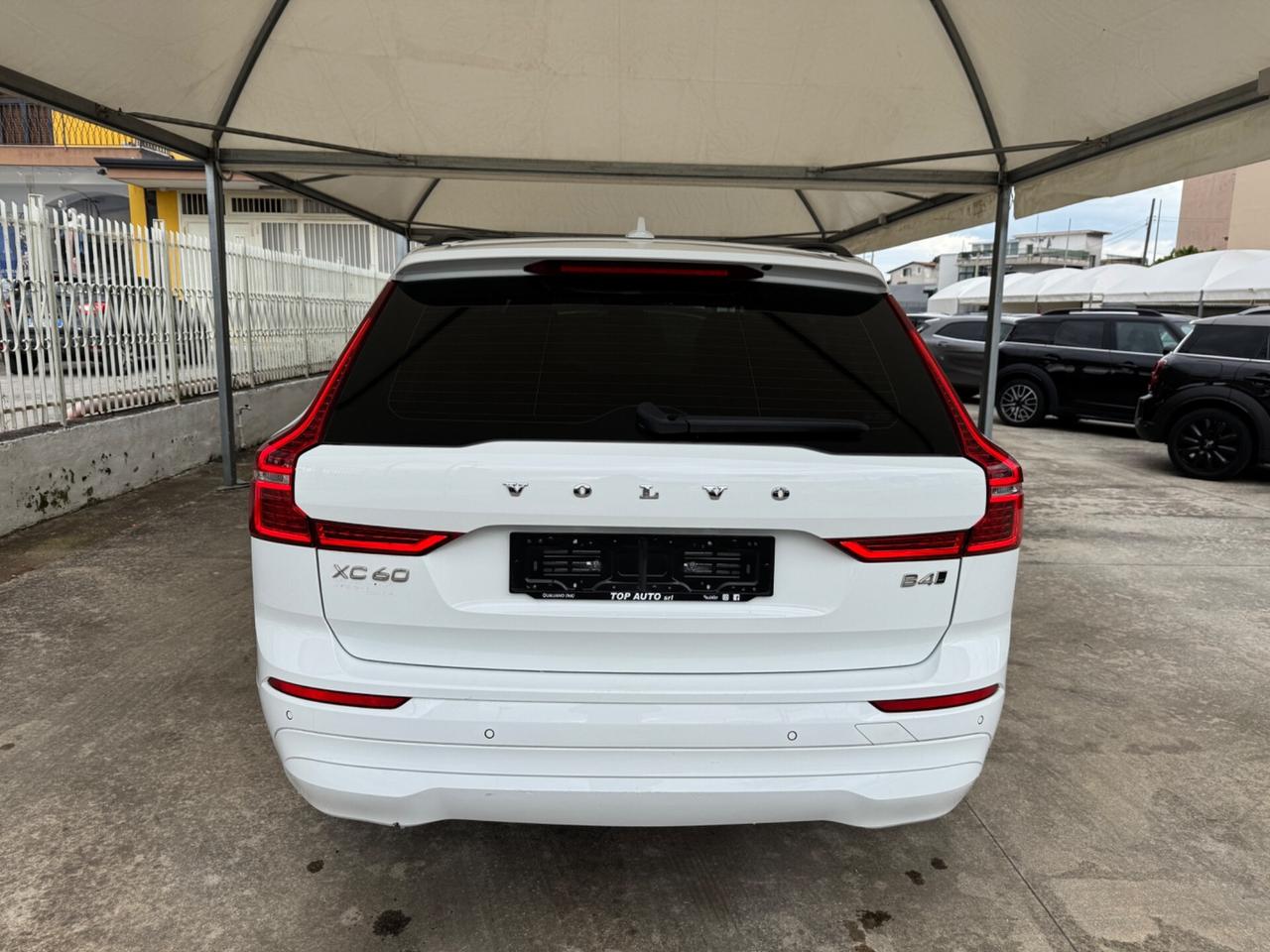 VOLVO XC60 B4 AWD MILD HYBRID MOMENTUM - 2021