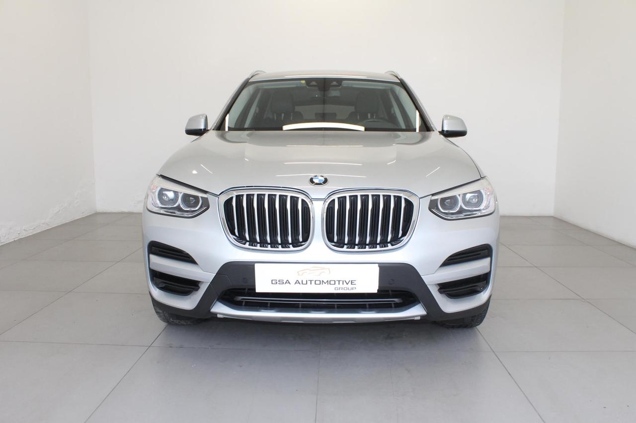 BMW X3 Sdrive 18d X-LINE Auto