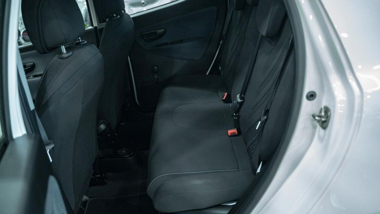 Lancia Ypsilon 1.0 FIREFLY 70 CV SES HYBRID GOLD CARPLAY LED FULL