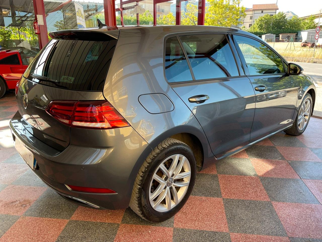 Volkswagen Golf VII 1.6 TDI BlueMotion