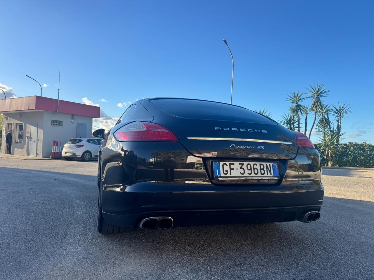 Porsche Panamera 4.8 4S