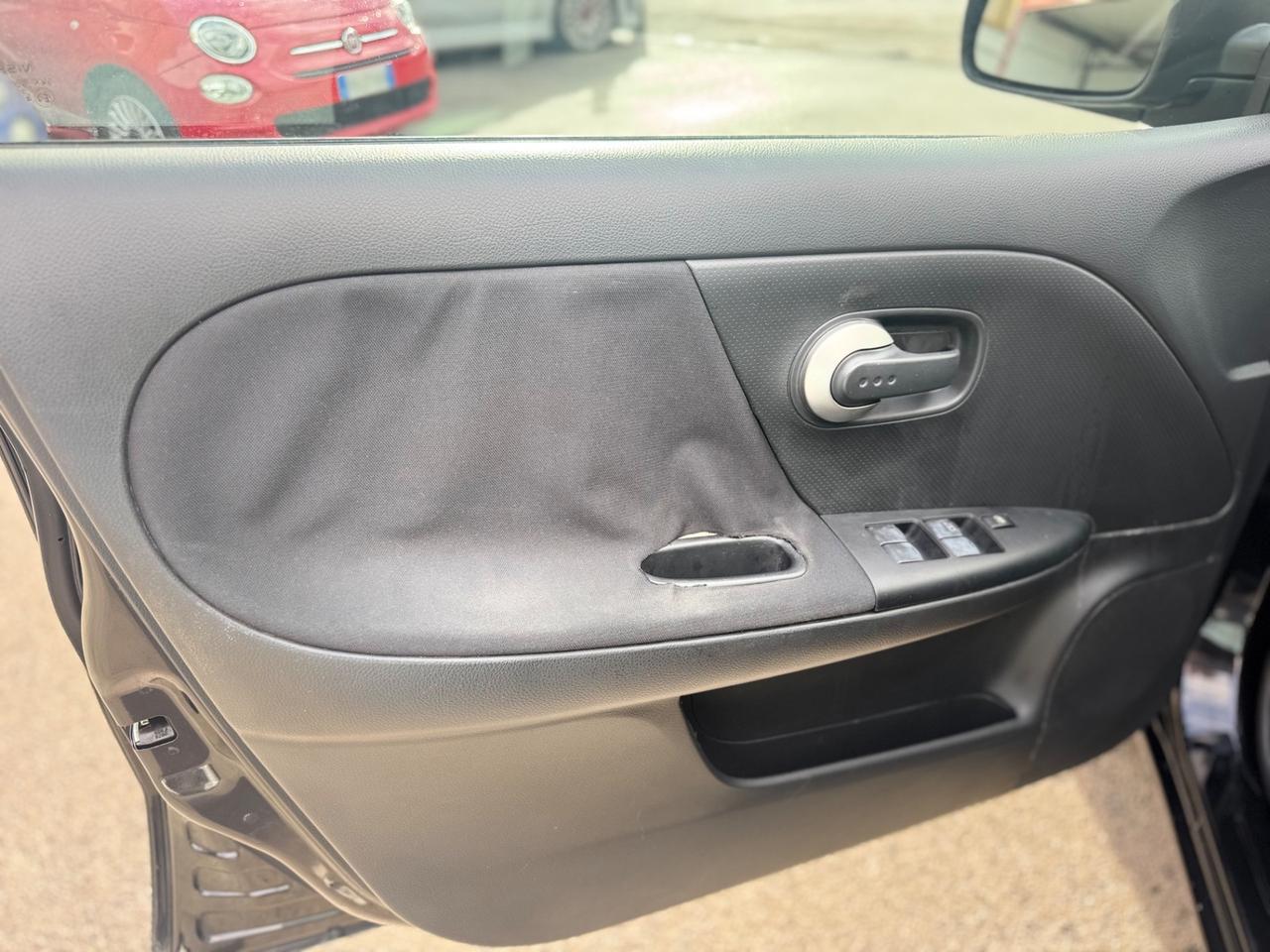 Nissan Note 1.5 dCi 86CV Tekna