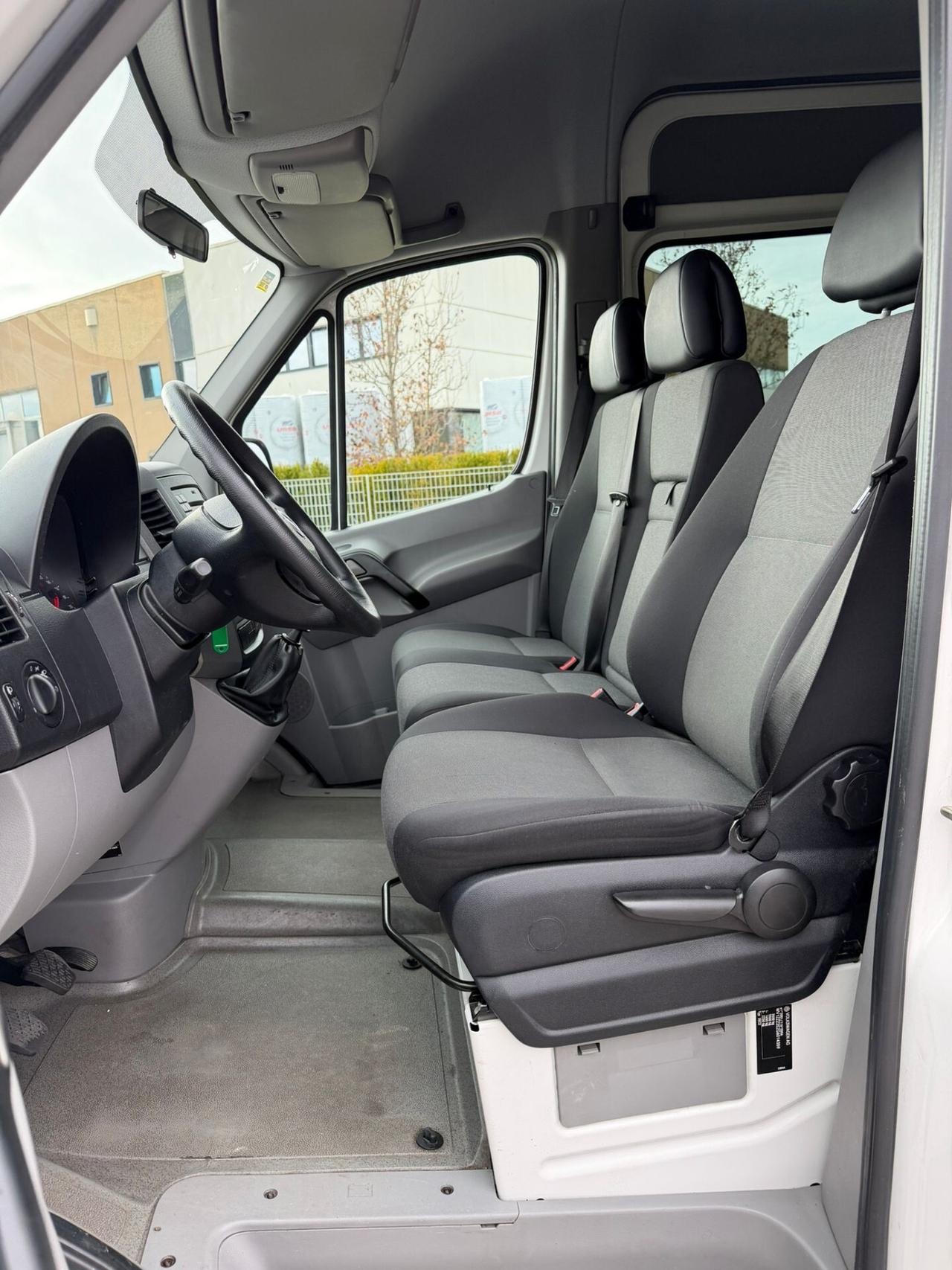 Volkswagen Transporter 2.0 TDI 102CV PC Kombi