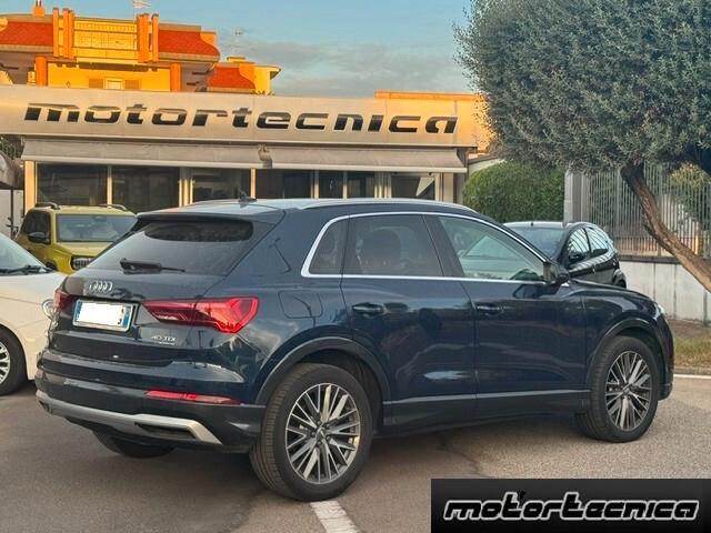 Audi Q3 40 TDI quattro S tronic Business Advanced