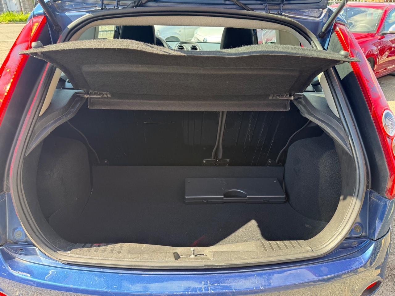 Ford Fiesta 1.2 16V 3p. Ghia