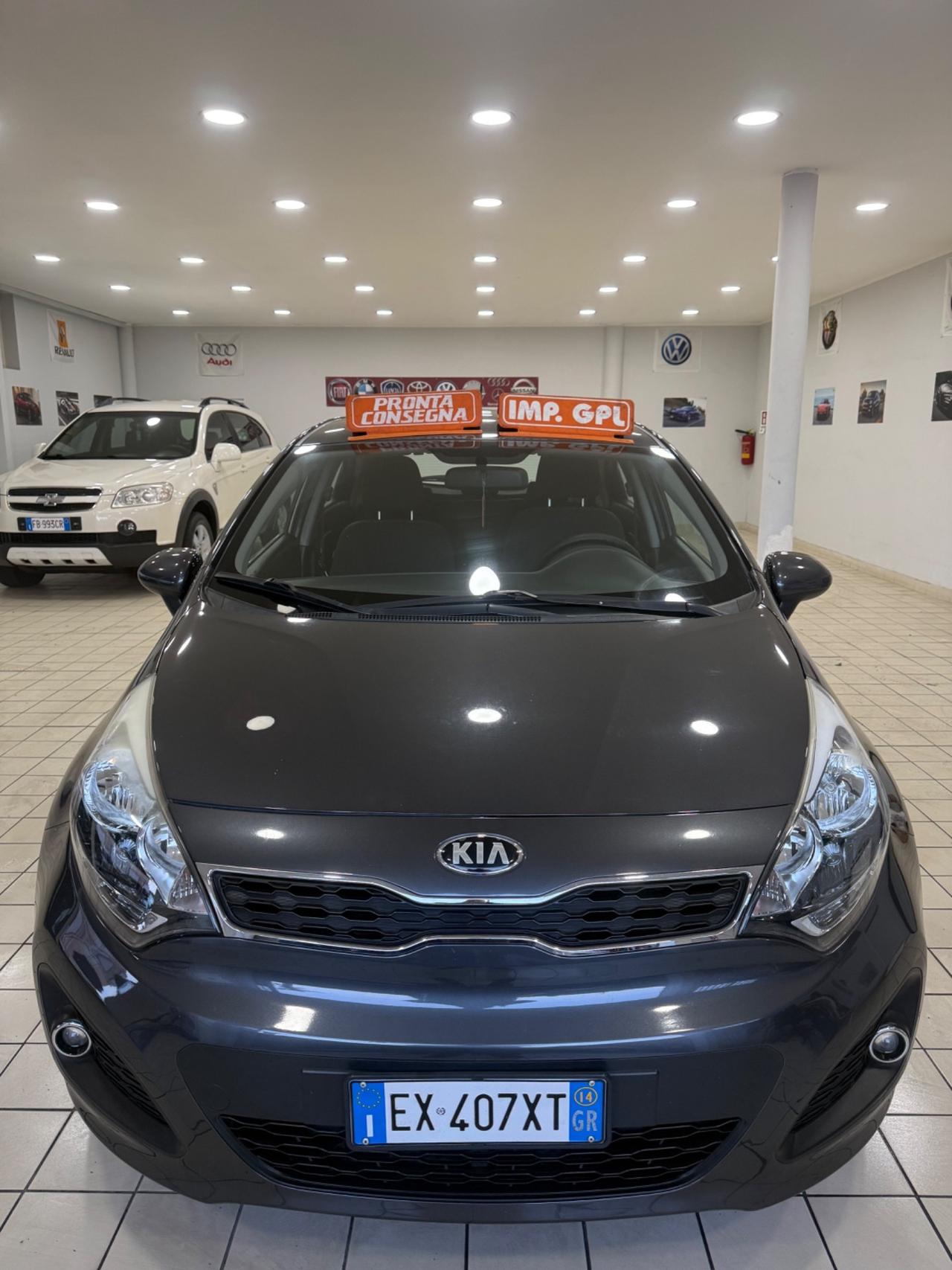 Kia Rio 1.2 gpl 2015 Full optional