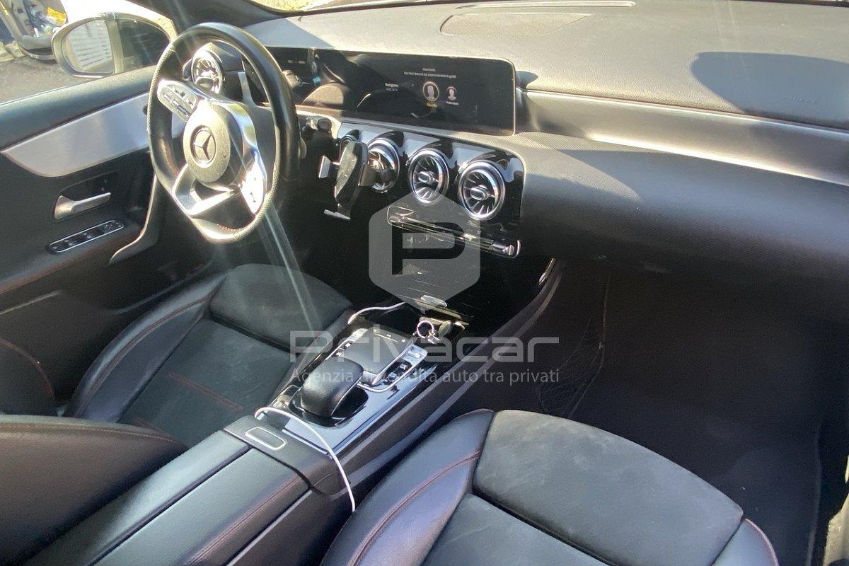 MERCEDES A 200 d Automatic Premium