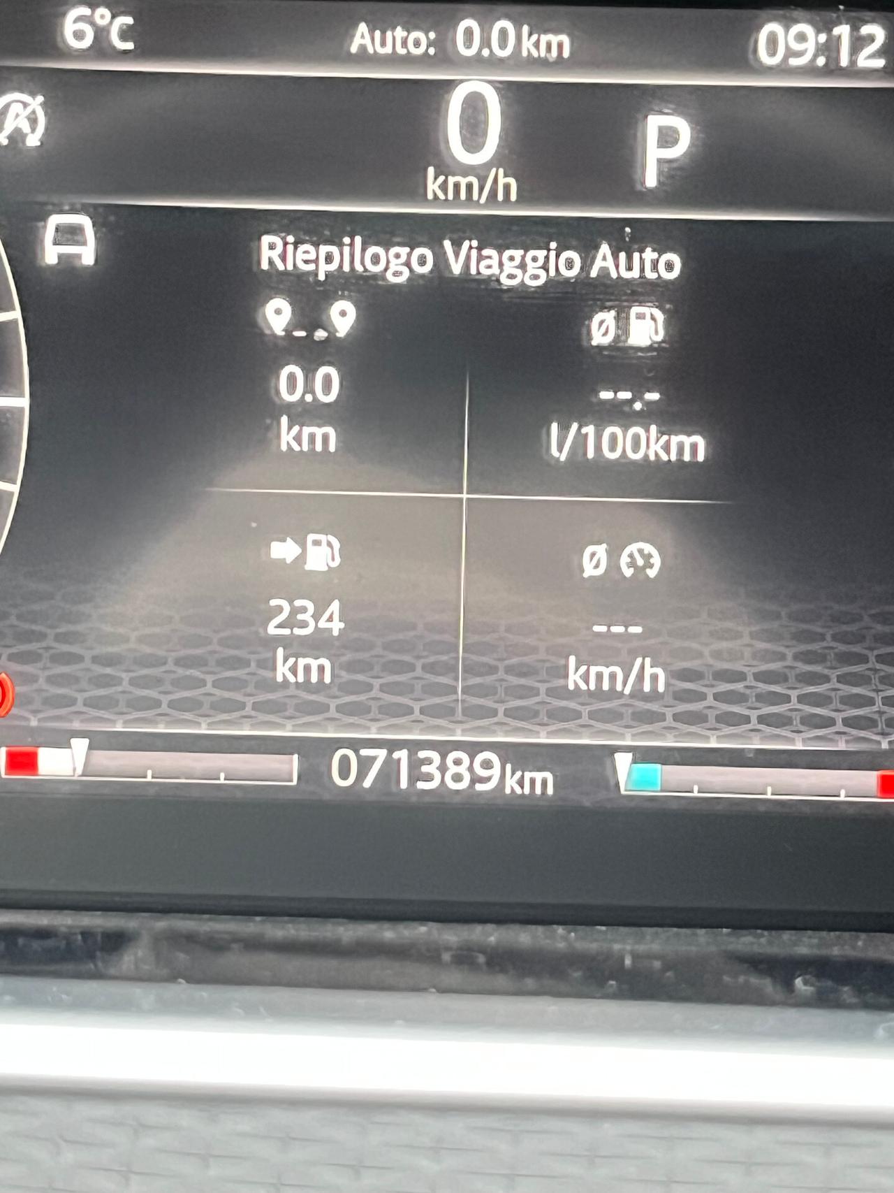 LAND ROVER RANGE ROVER EVOQUE 2.0D I4-L.Flw - MILD HYBRID - (ELETTRICO/DIESEL) - CAMBIO AUTOMATICO - - 4X4 - KM 71.389 - 2020