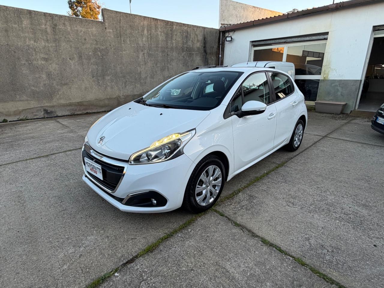 Peugeot 208 1.5BlueHDi 75cv 2017 AUTOCARRO 4 posti