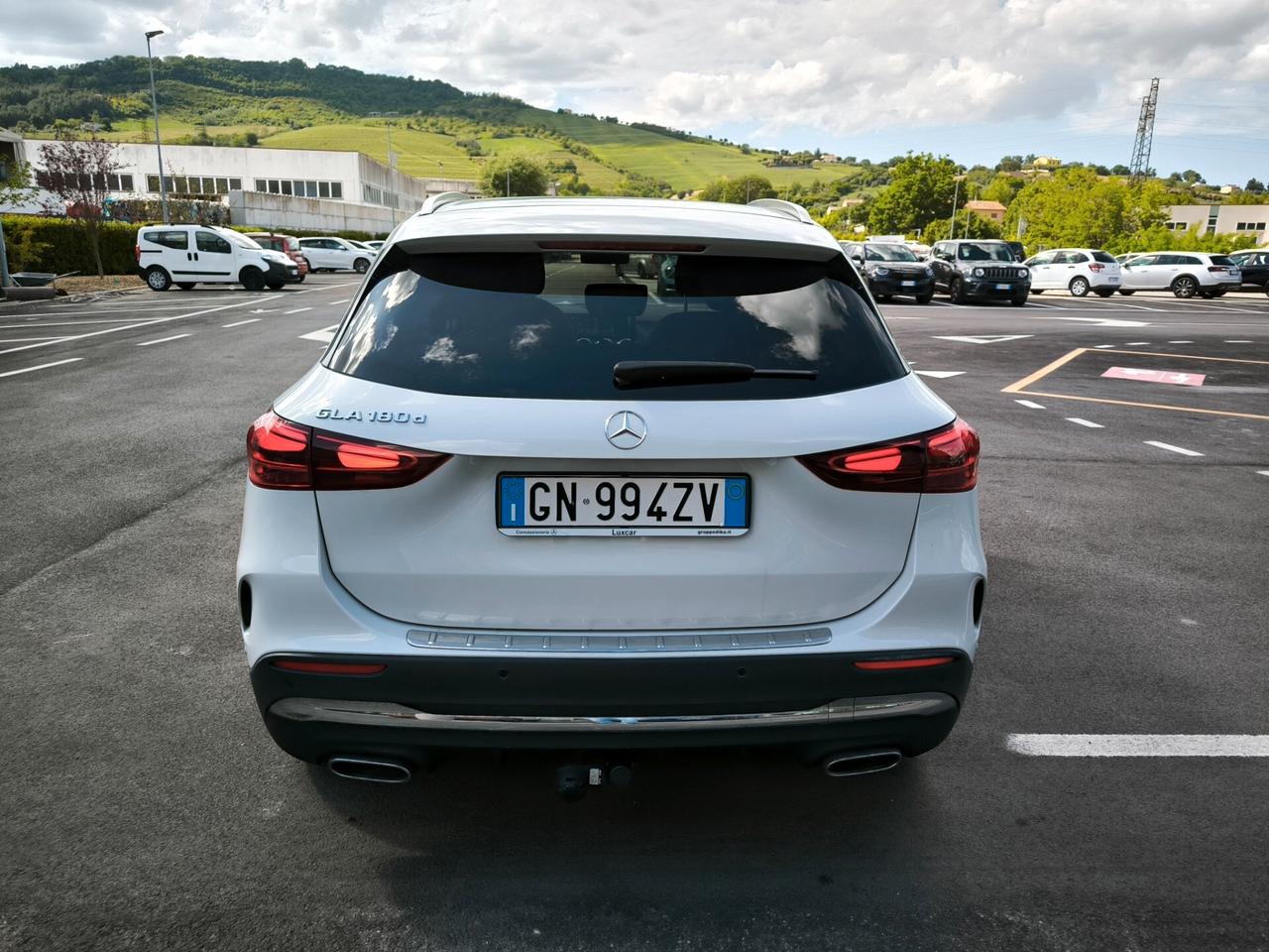 Mercedes-benz GLA 180 d Automatic AMG Line Advanced Plus