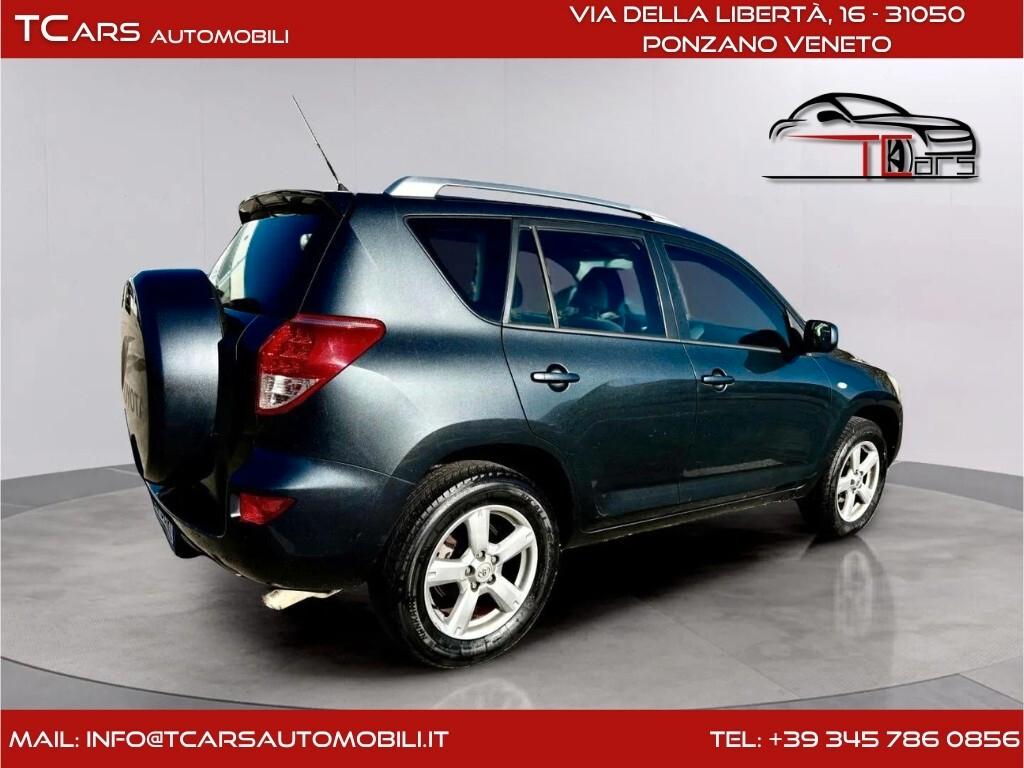 TOYOTA RAV4 2.2 PREZZO VALIDO FINO A SABATO