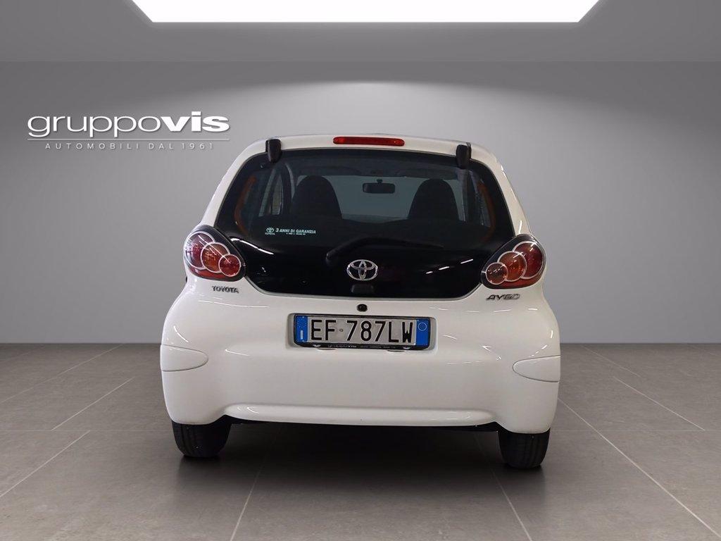 TOYOTA Aygo 5 porte del 2011
