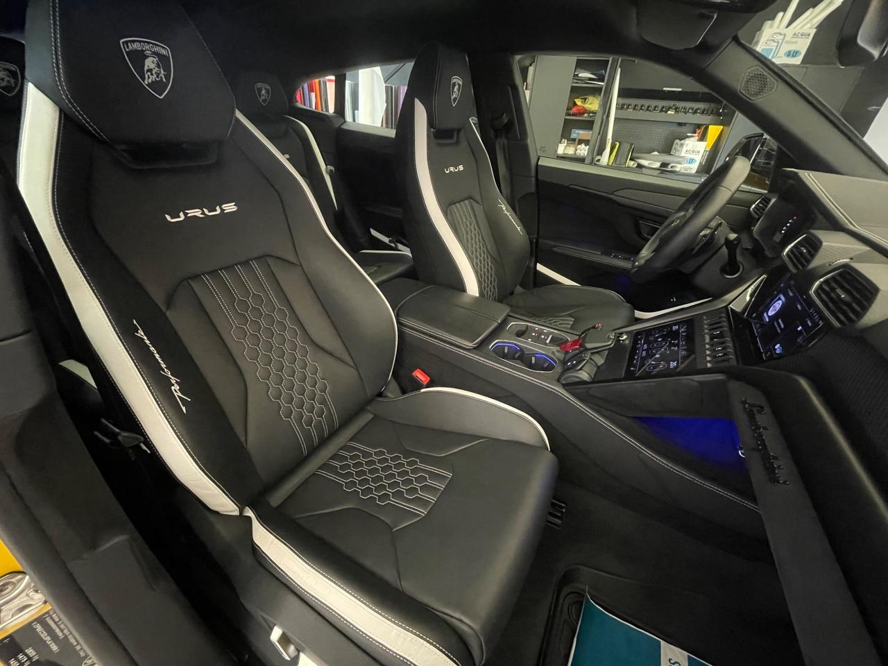 Lamborghini Urus 4.0 Performante