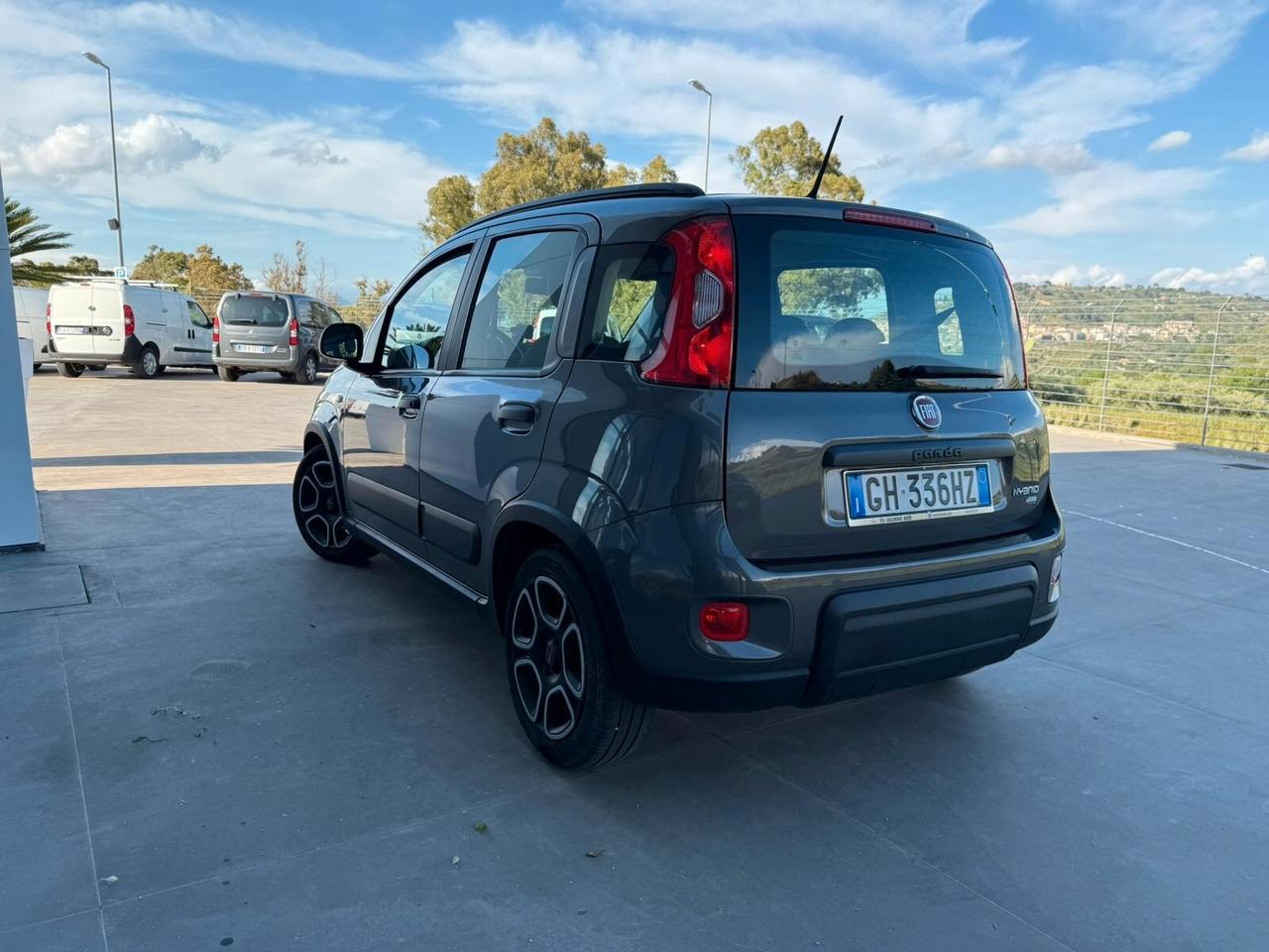 Fiat Panda 1.0 FireFly 70 CV S&S Hybrid City Life