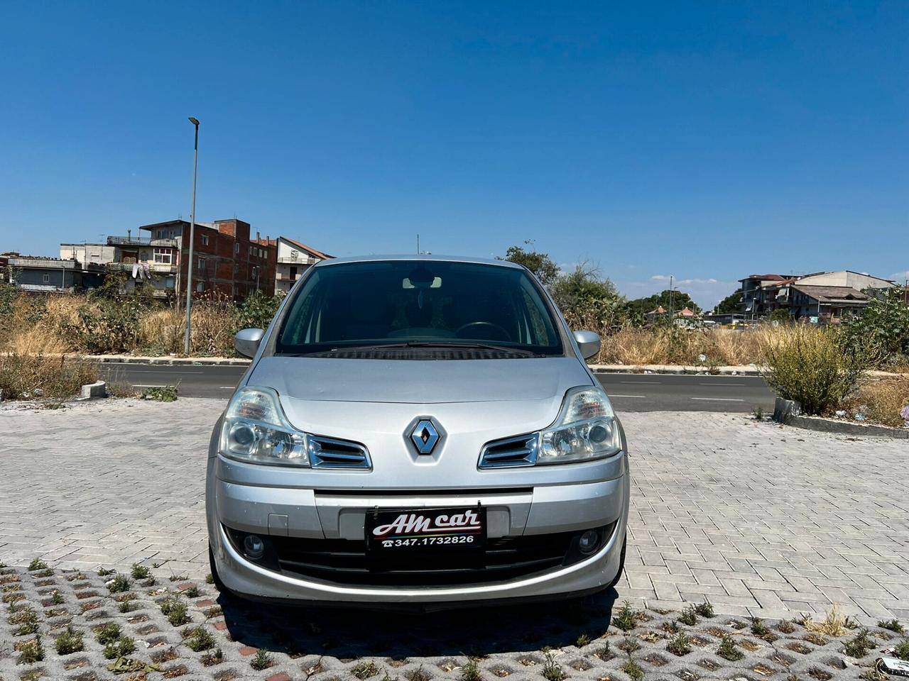 Renault Modus 1.5DCI A-F-F-A-R-O-N-E