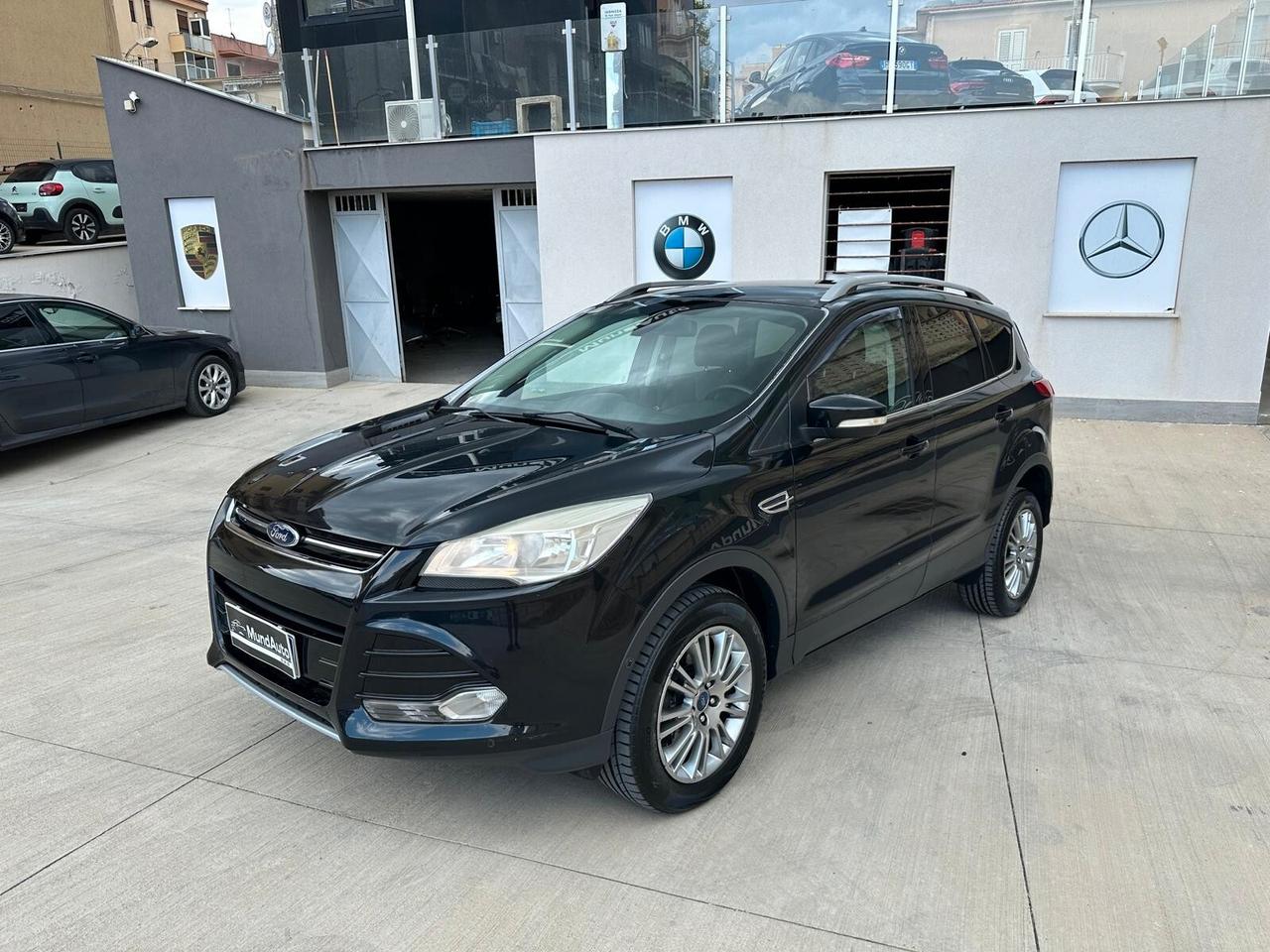 Ford Kuga 2.0 TDCI 140 CV 4WD Powershift Plus Gancio di traino