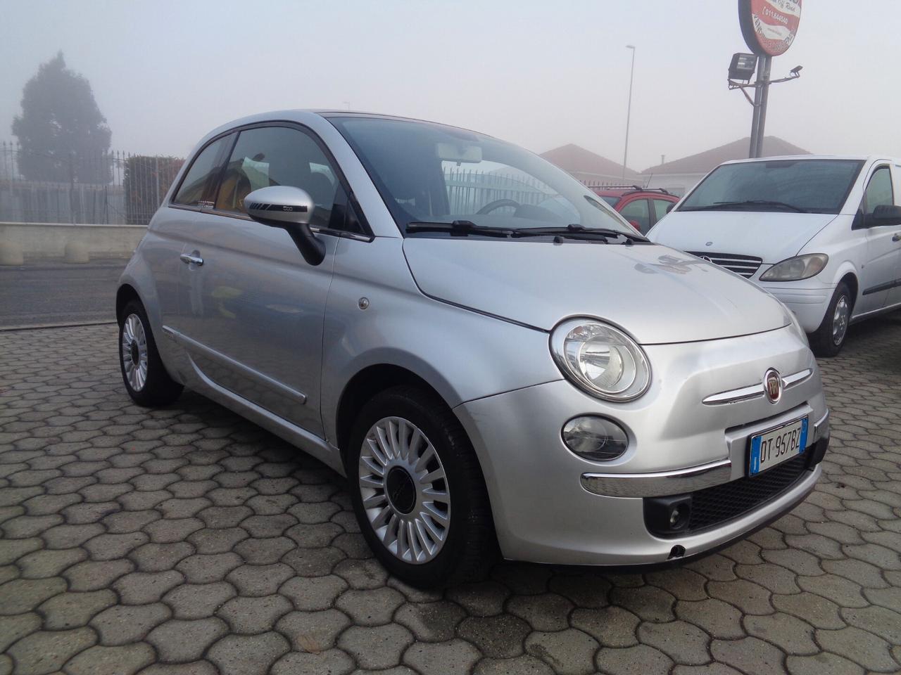 Fiat 500 1.2 Lounge