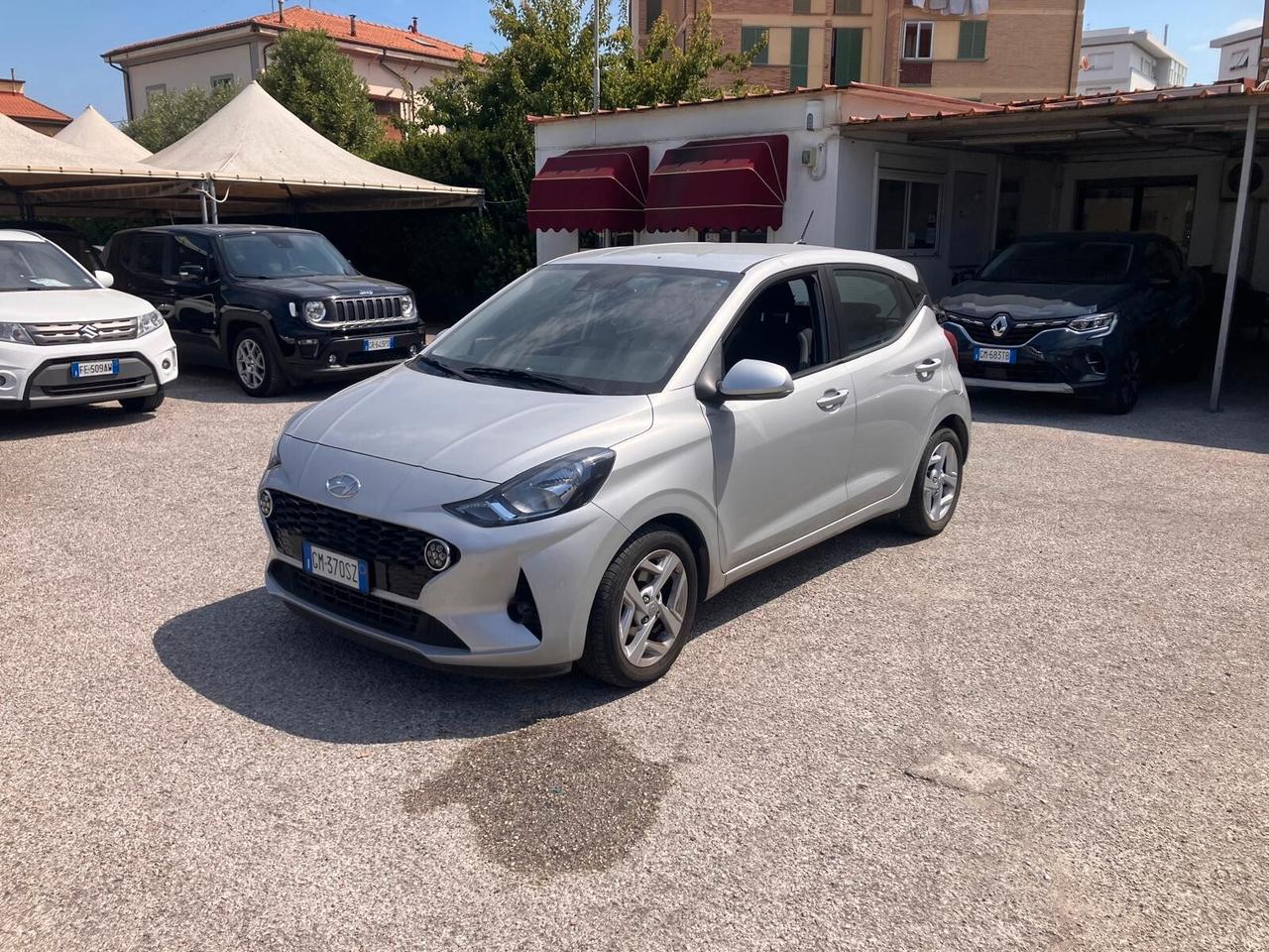 HYUNDAI i10 1.0 MPI Tech