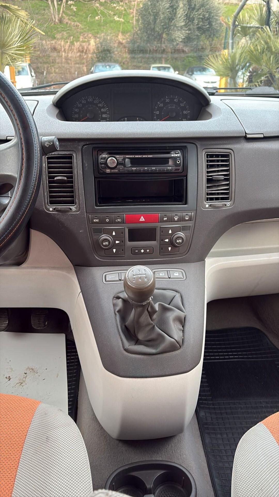 Fiat Idea 1.3 Multijet 16V Emotion