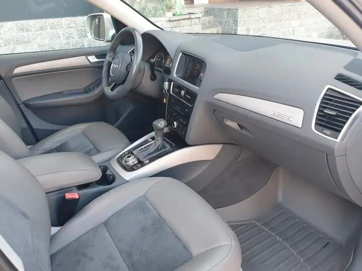 Audi Q5 2.0 TFSI hybrid quattro tiptronic