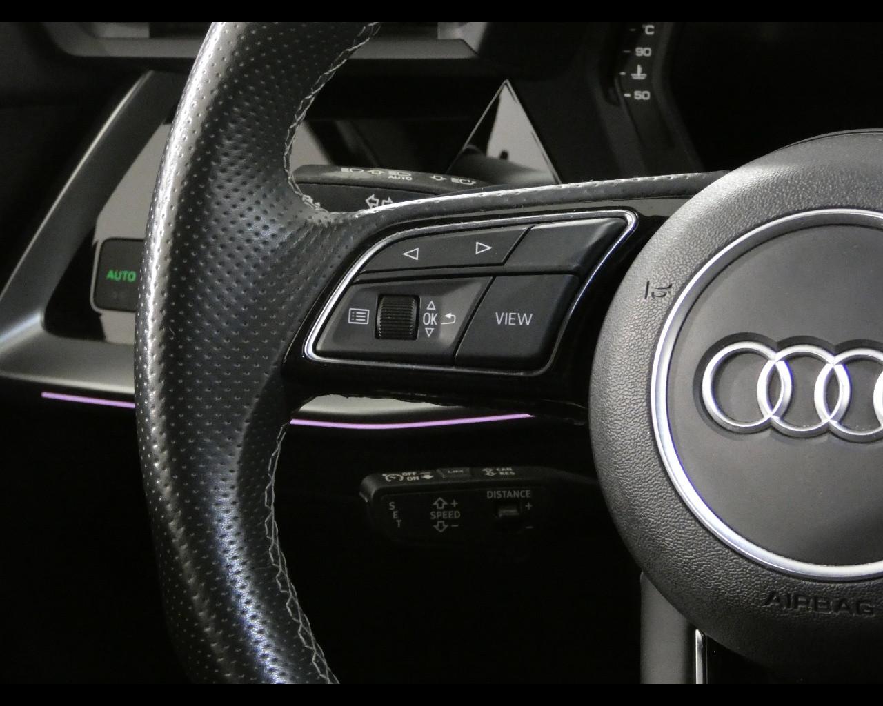 AUDI A3 4ª serie - A3 SPB 35 TDI S tronic S line edition