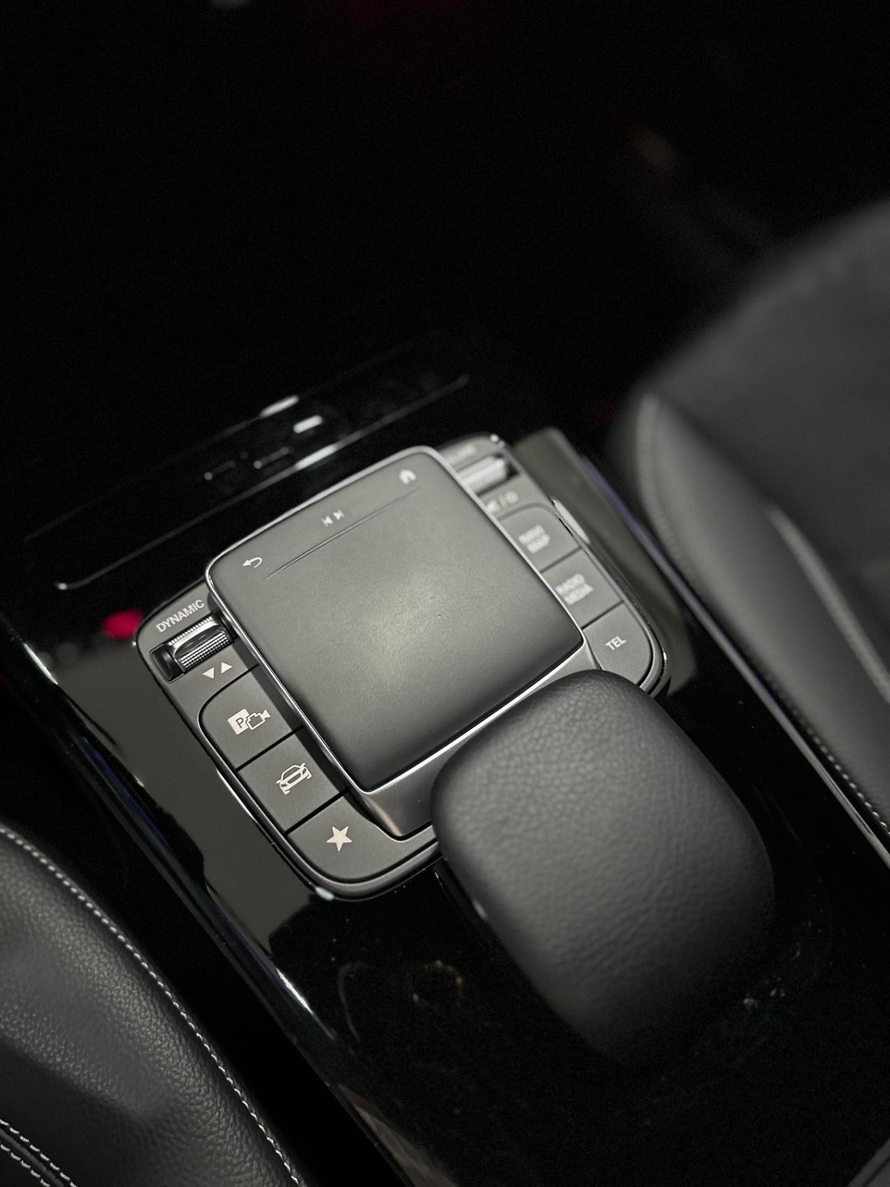 Mercedes-benz A 180 d Automatic Premium AMG Night Edition