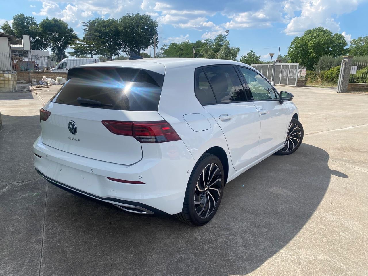 Volkswagen Golf 2.0 TDI SCR Style