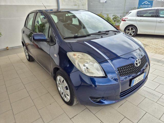 TOYOTA Yaris 1.3 5 porte