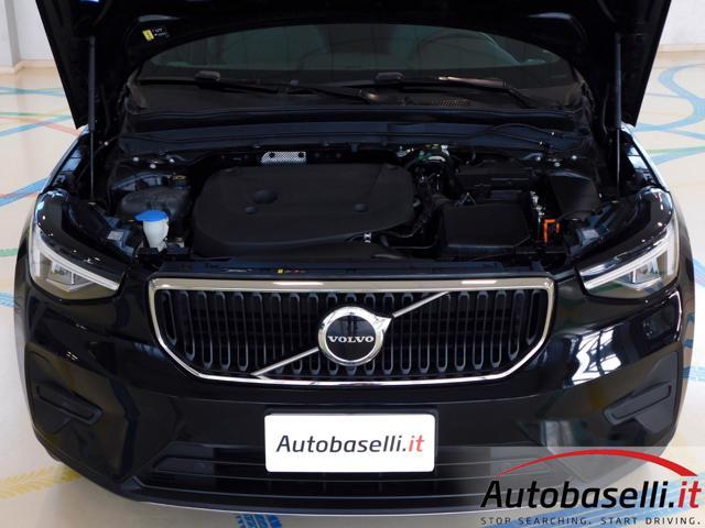 VOLVO XC40 B3 2.000 MHEV 163CV CORE AUTOMATICA NAVIGATORE