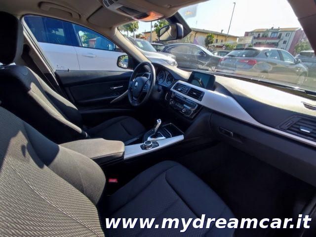 BMW 318 d Touring Advantage