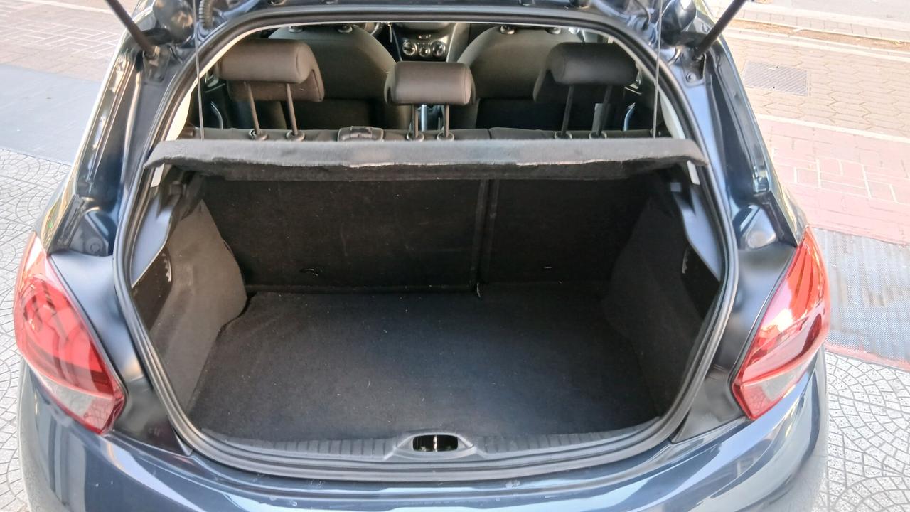 Peugeot 208 BlueHDi 75 5 porte Allure