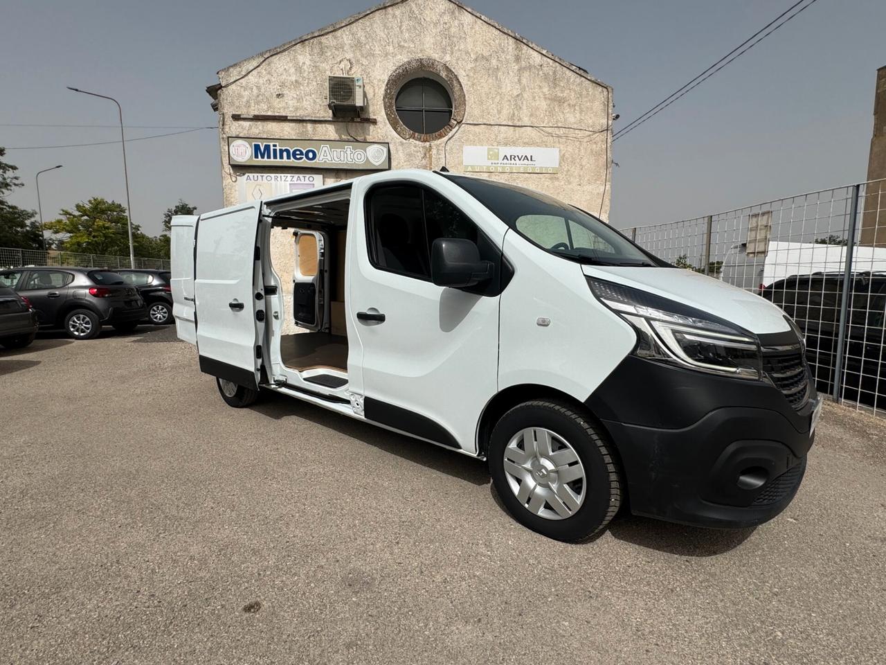 Renault Trafic 2.0 dCi 120CV Furgone Ice anno 2020