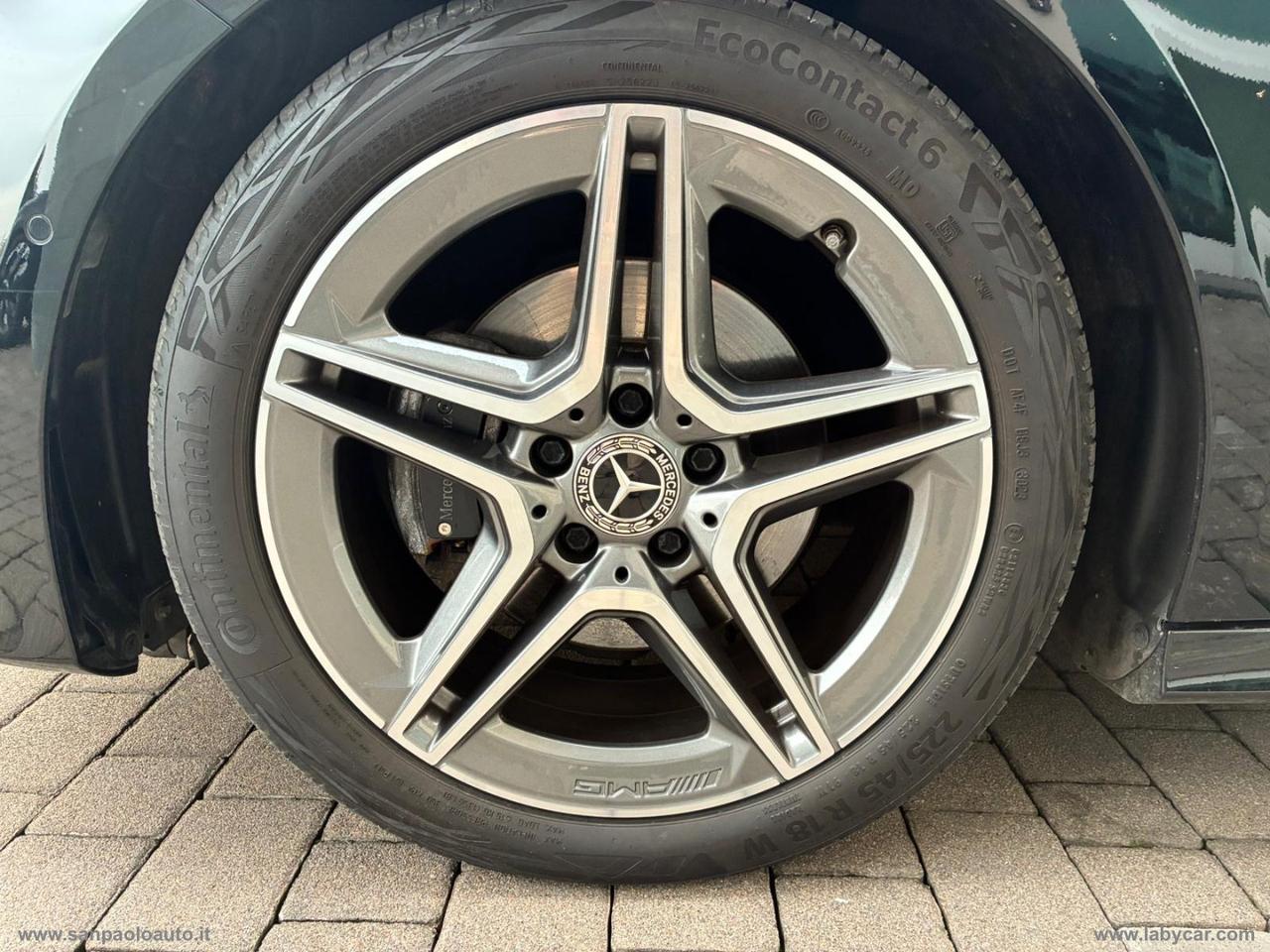 MERCEDES-BENZ A 200 d Automatic Premium Plus AMG Line