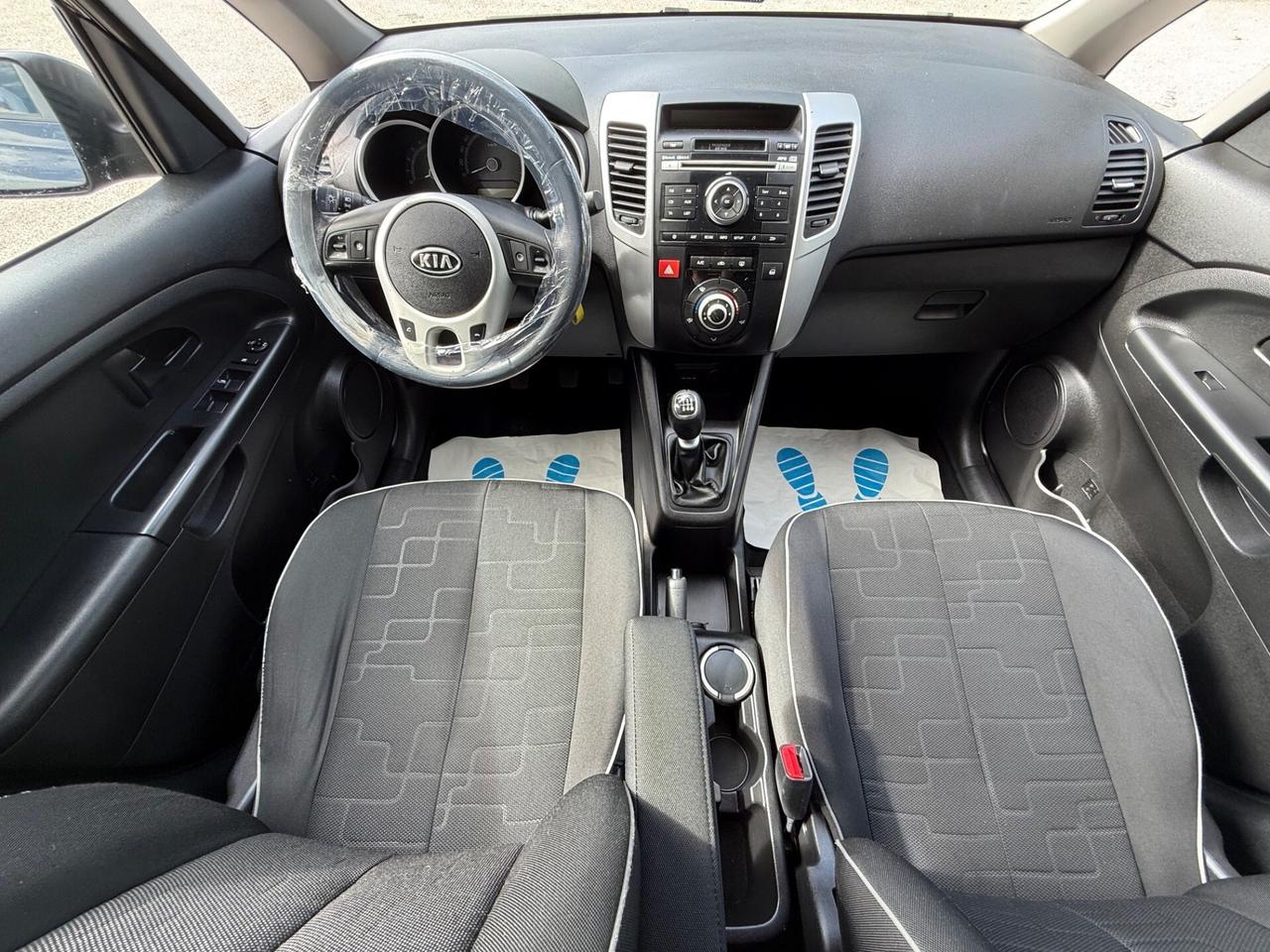 Kia Venga 1.4 CRDi 90CV - Neopatentati